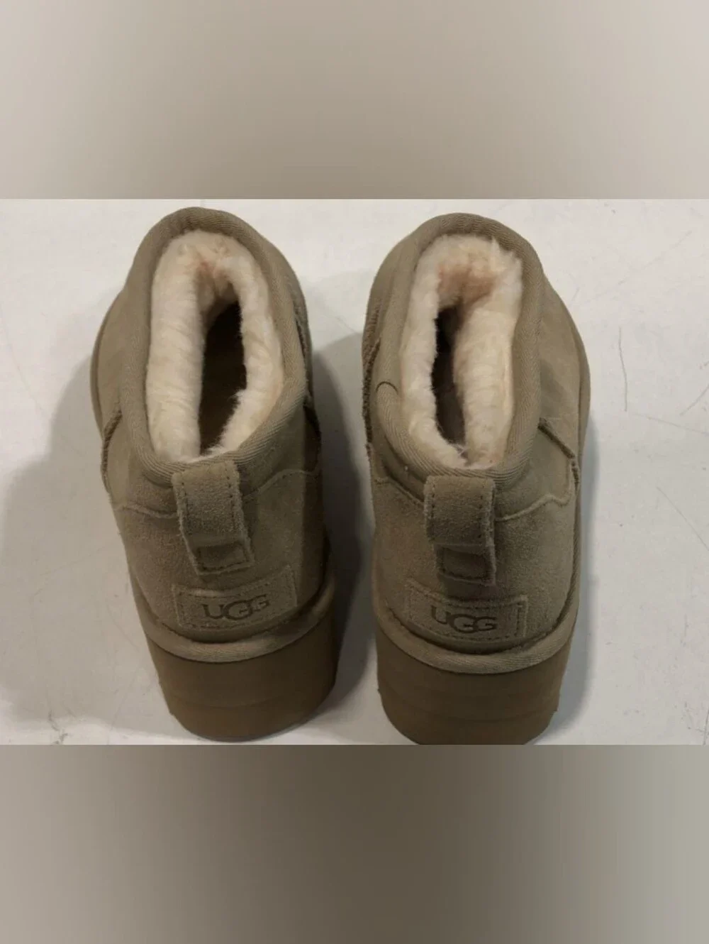 UGG Classic Ultra Mini Platform Sand Boots Size 9 Used Like New